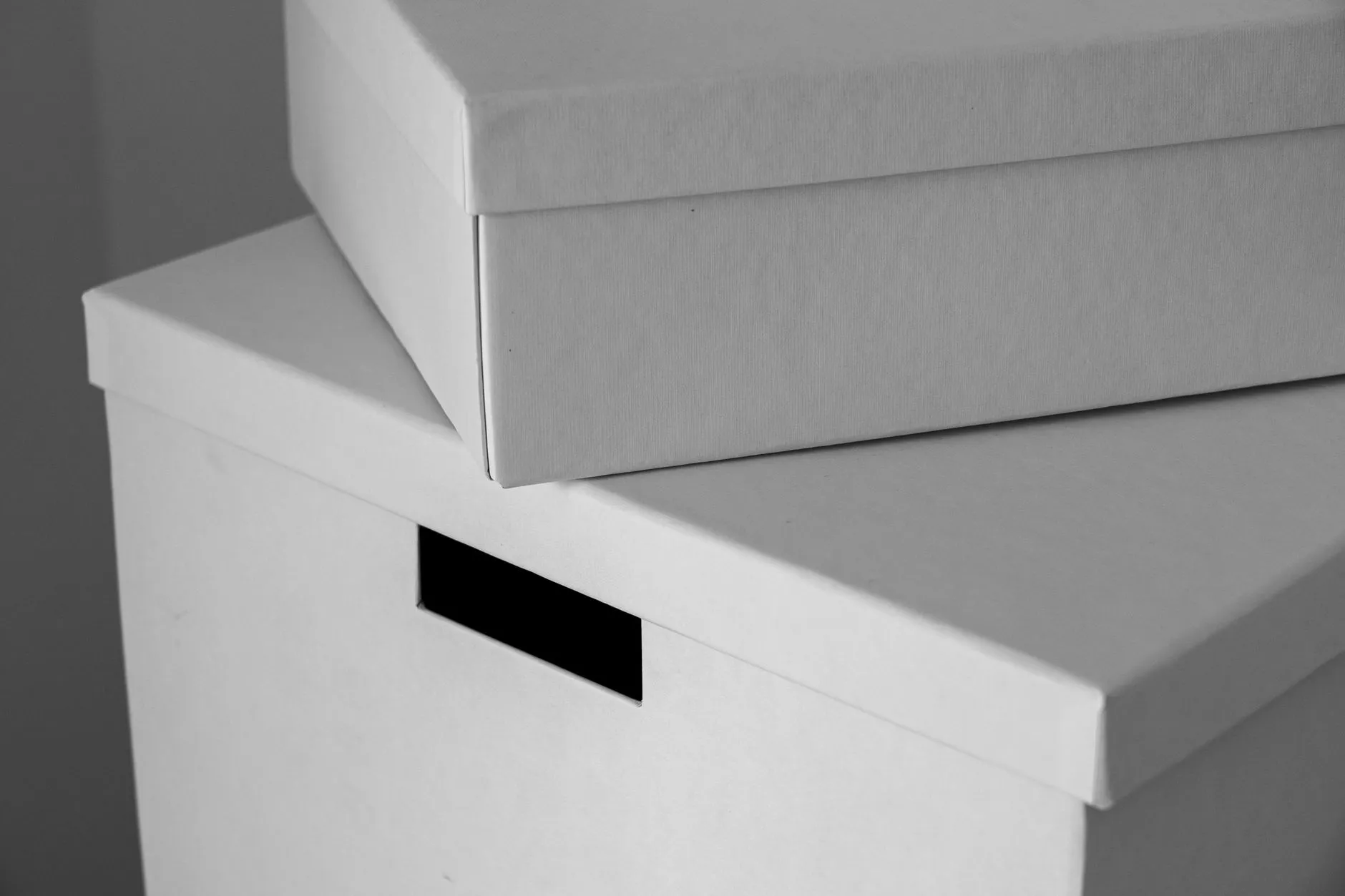 停车场道闸控制器选型指南:车牌识别设备与车位检测器的匹配要点