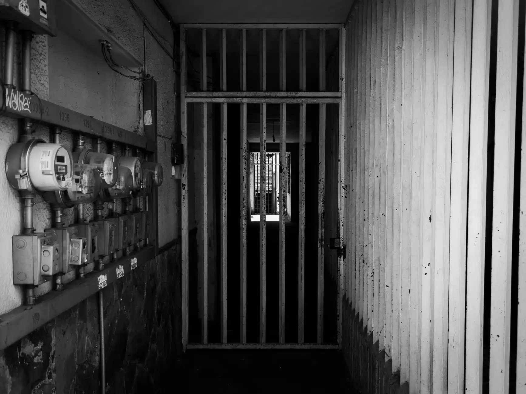 广安归去来兮智慧停车道闸控制器技术优势与选型指南
